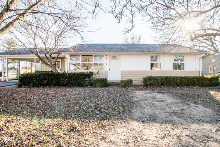 3045  31st Street Columbus, IN 47203 | MLS 22013808