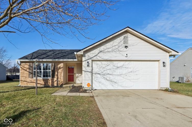 4204  Tarpon Bay Drive Westfield, IN 46062 | MLS 22013896