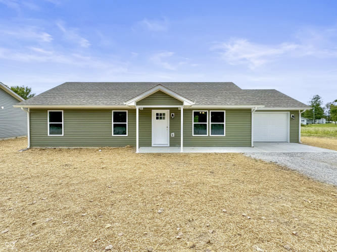 629 E Walnut Street Crothersville, IN 47229 | MLS 22013910