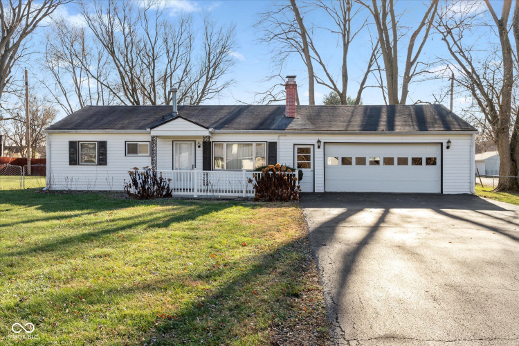 1901  Ruth Drive Indianapolis, IN 46240 | MLS 22014009