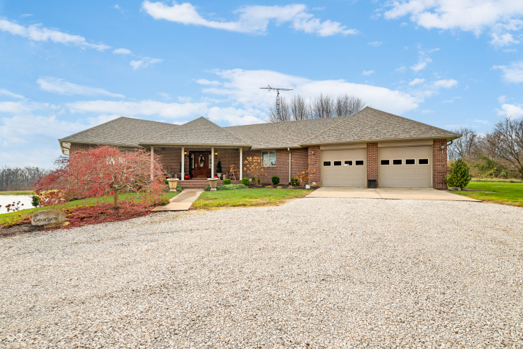 5729 W County Road 100  Medora, IN 47260 | MLS 22014089