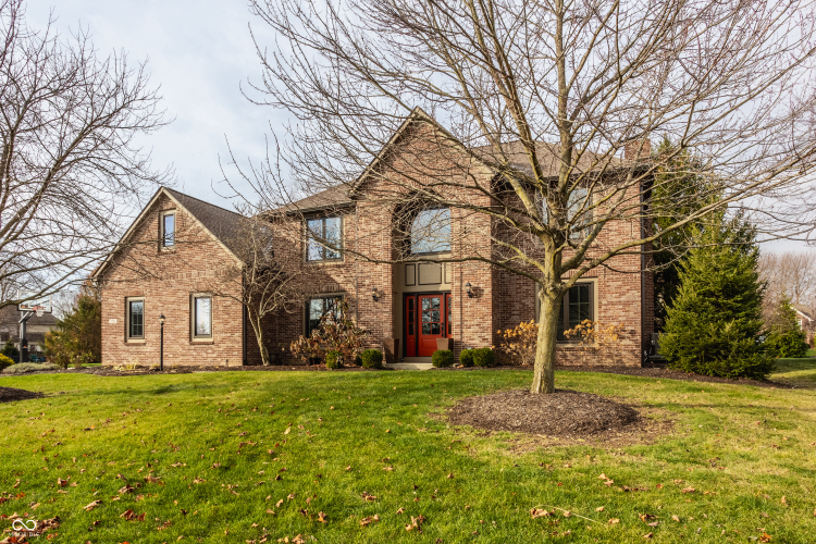 5762  Whippoorwill Way Carmel, IN 46033 | MLS 22014094