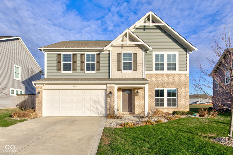 8229  Lupine Drive Plainfield, IN 46168 | MLS 22014132