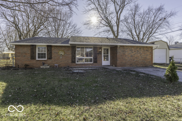 309  Deville Place Whiteland, IN 46184 | MLS 22014224