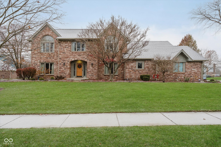 1383  Prairie Creek Court Carmel, IN 46032 | MLS 22014253