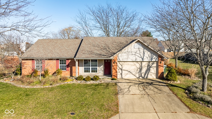 814 E Fleetwood Drive Greensburg, IN 47240 | MLS 22014360