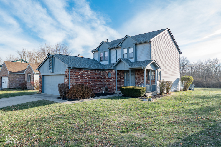 1615  Park Ridge Way Indianapolis, IN 46229 | MLS 22014461