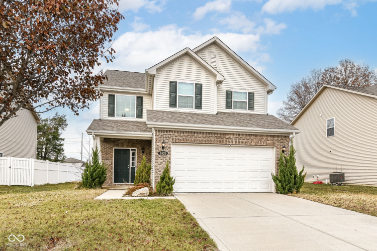 8826  Benjamin Lane Avon, IN 46123 | MLS 22014465