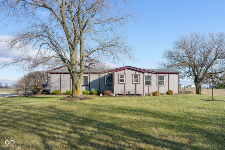 1425 S County Road 330  Frankfort, IN 46041 | MLS 22014506