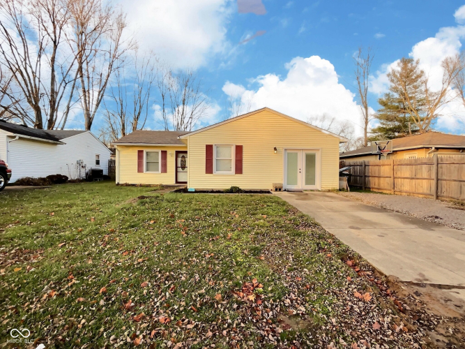 152  Schaefer Drive Hope, IN 47246 | MLS 22014659