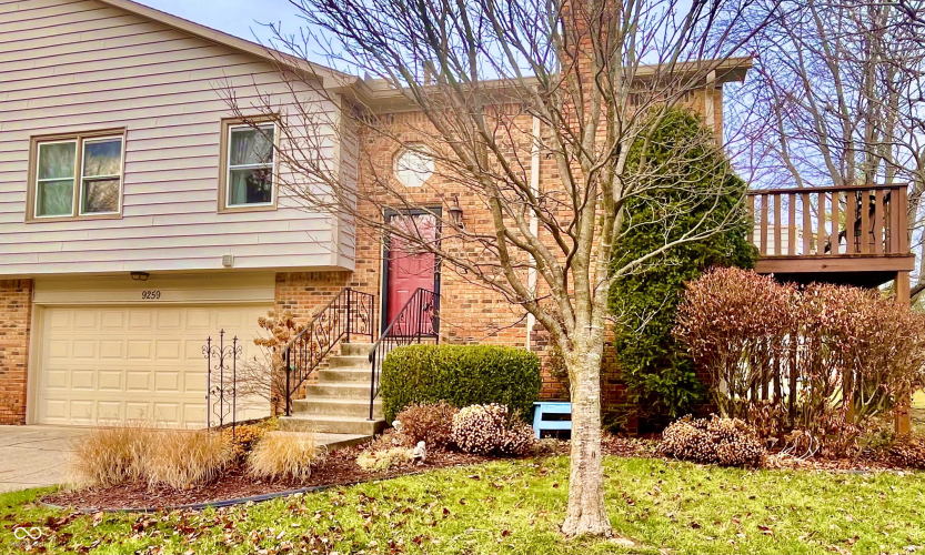 9259  Cinnebar Drive Indianapolis, IN 46268 | MLS 22014685