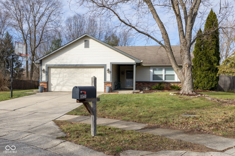 11560  Cherry Blossom West Drive Fishers, IN 46038 | MLS 22014734