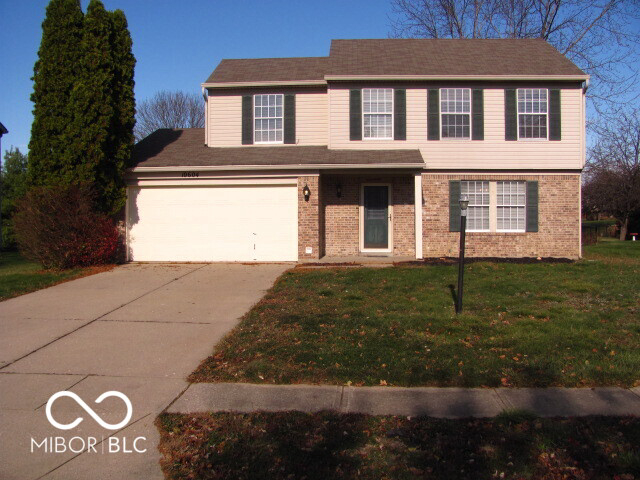 10604  Creekside Woods Drive Indianapolis, IN 46239 | MLS 22014750