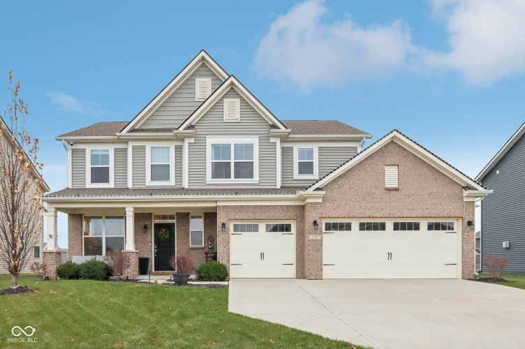 2707  Southward Drive Greenwood, IN 46143 | MLS 22014851