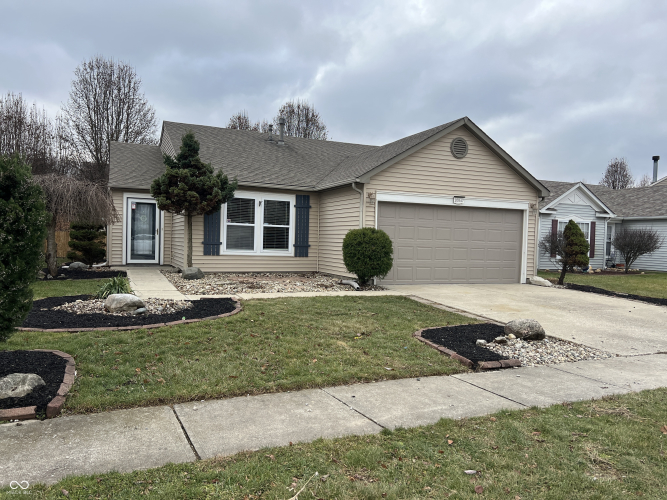 10847  Firefly Circle Indianapolis, IN 46259 | MLS 22015245