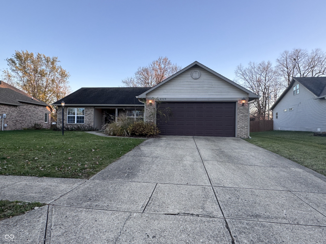 8529  Brookhill Court Indianapolis, IN 46234 | MLS 22015717