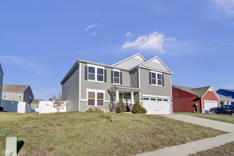 Listing Image 3