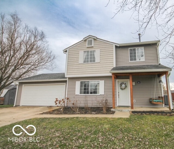 8211 N Chaucer Court Columbus, IN 47201 | MLS 22016007