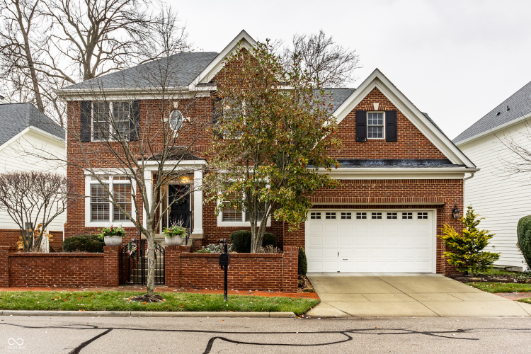 8053  Hopkins Lane Indianapolis, IN 46250 | MLS 22016067