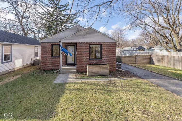 6146  Evanston Avenue Indianapolis, IN 46220 | MLS 22016357