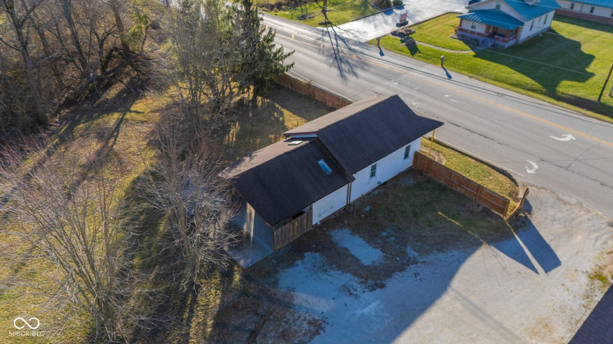 Listing Image 24