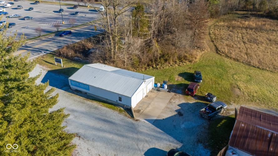 Listing Image 25