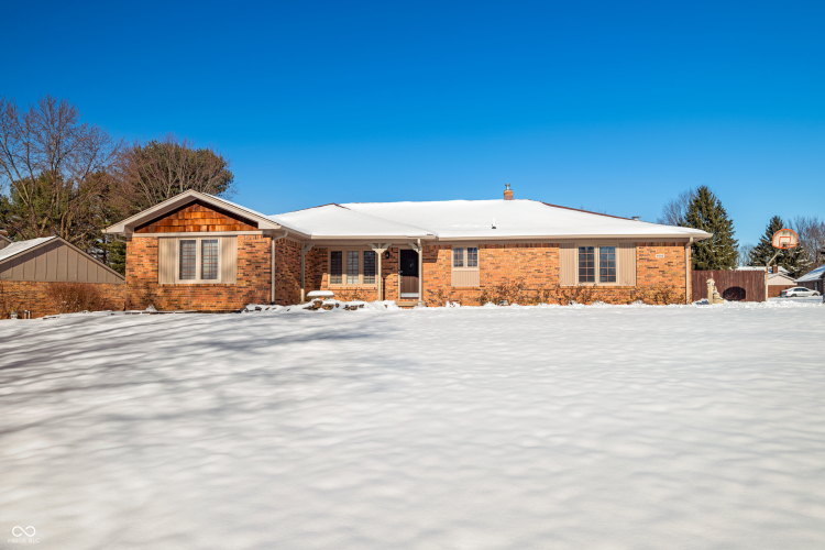 4110  Rolling Trails Road Greenwood, IN 46142 | MLS 22017128