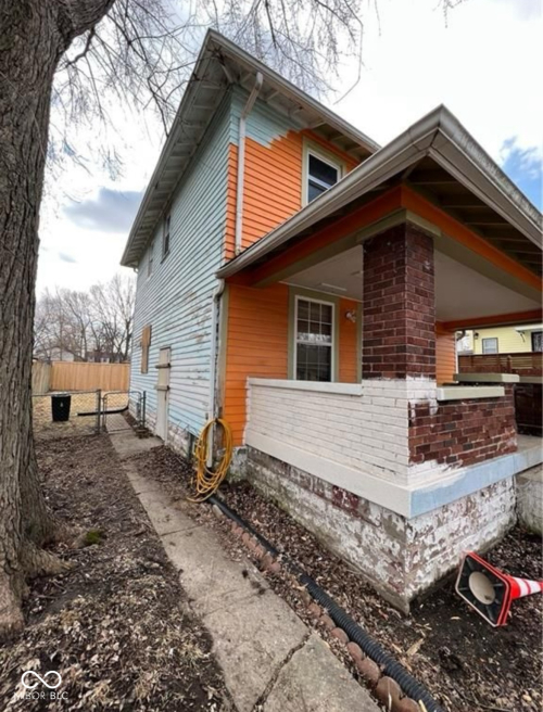Listing Image 2
