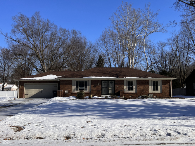 721  Leisure Lane Greenwood, IN 46142 | MLS 22019311