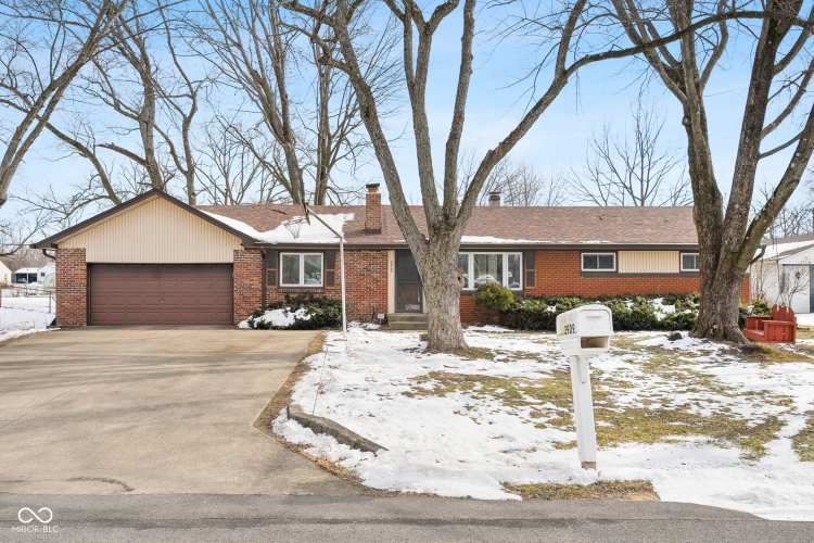 3909 S Lasalle Street Indianapolis, IN 46237 | MLS 22019335