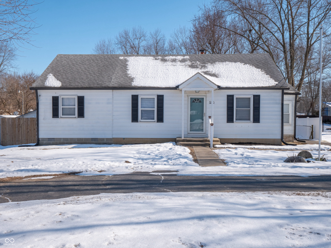 935 S Morgantown Road Greenwood, IN 46143 | MLS 22019415