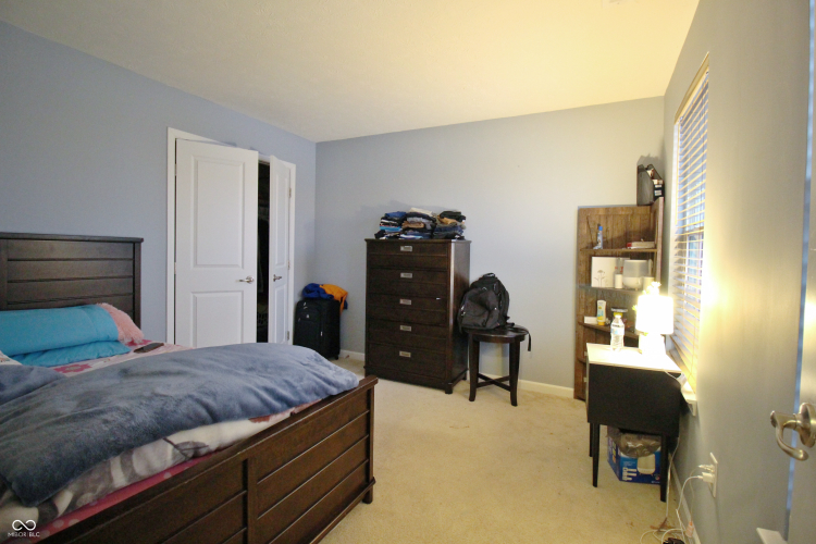 Listing Image 33