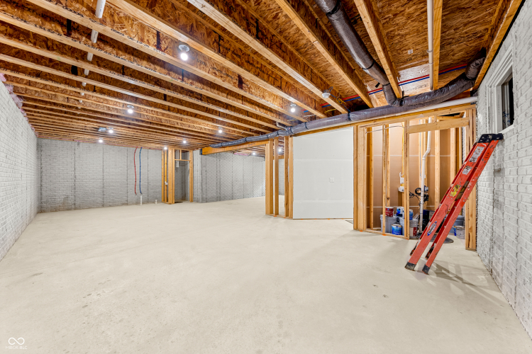 Listing Image 33
