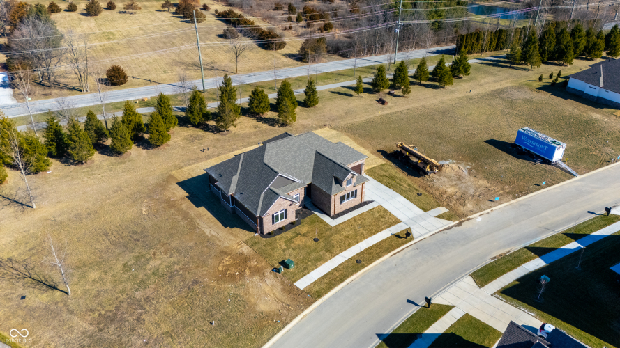 Listing Image 40