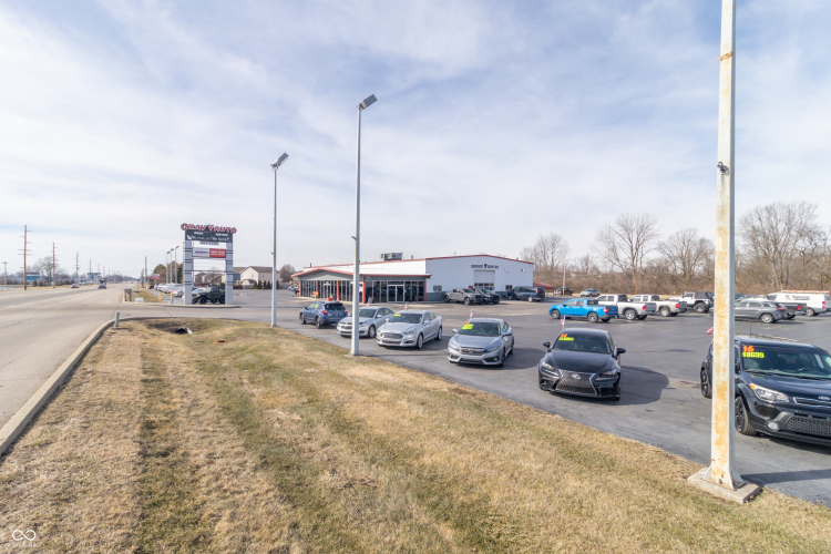 Listing Image 25