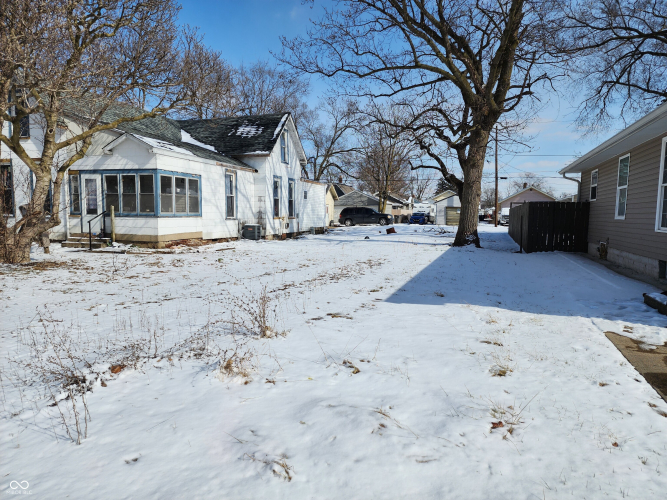 Listing Image 3