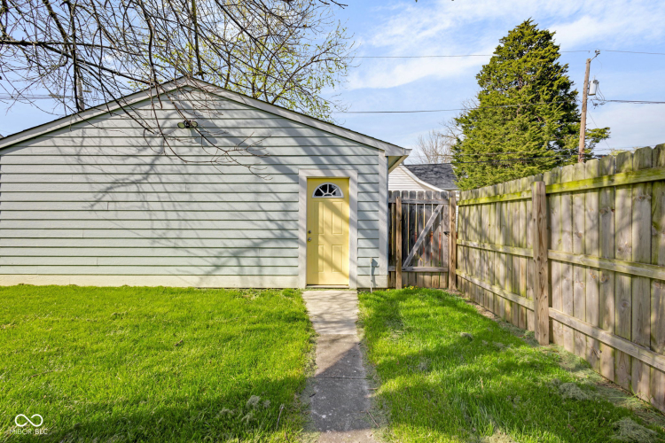 Listing Image 62