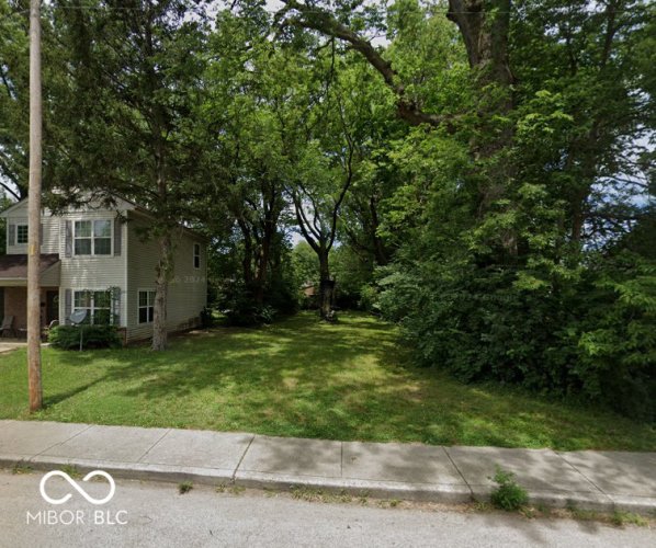 Listing Image 3