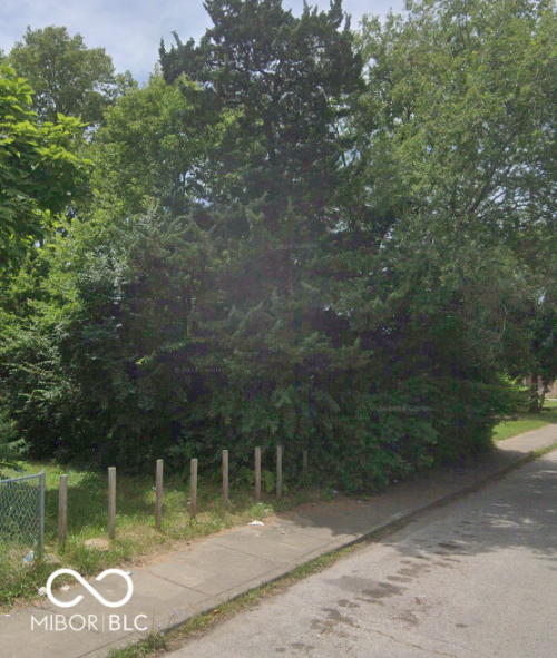 Listing Image 3