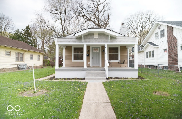 Listing Image 2