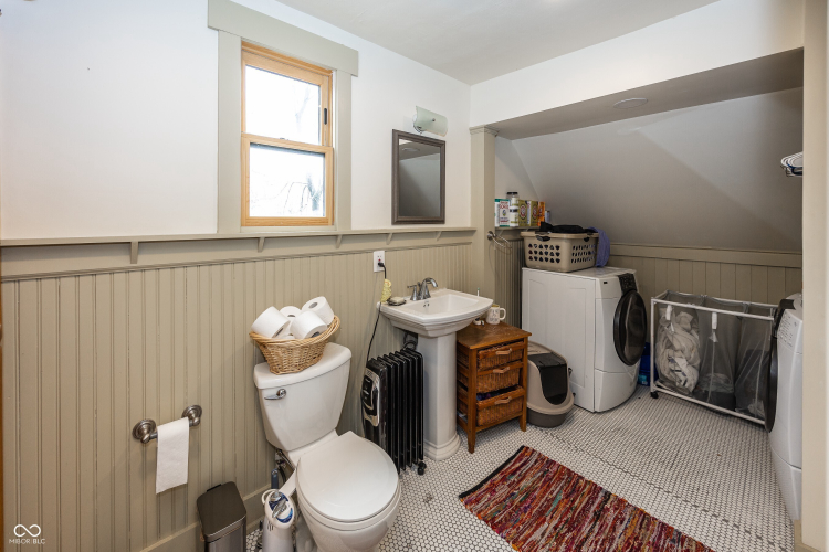 Listing Image 23