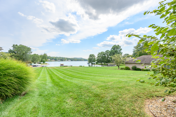 Listing Image 40