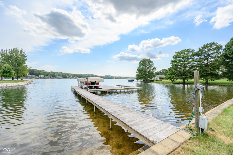 Listing Image 43