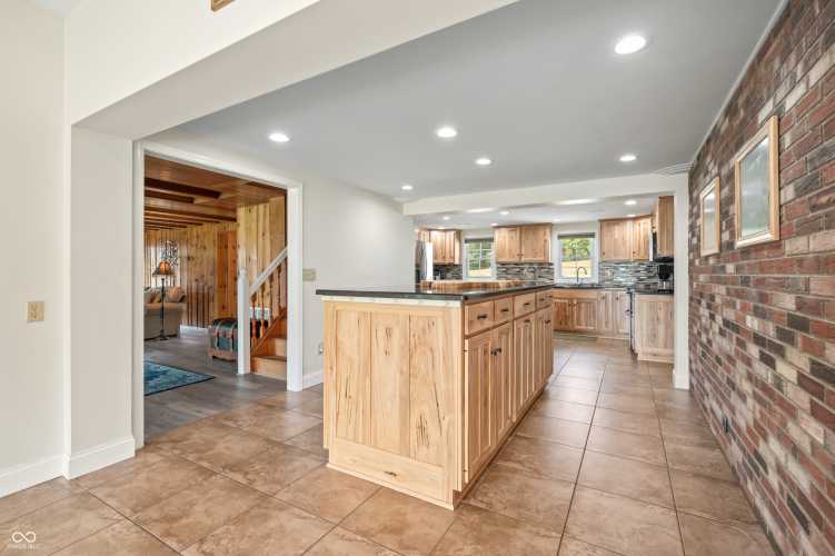 Listing Image 55