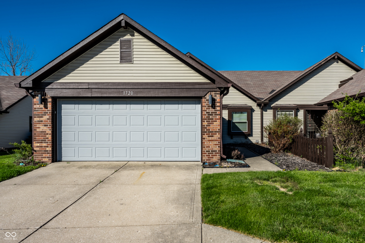 1720 Justin Court Indianapolis IN 46219 (House For Sale) MLS 22031745
