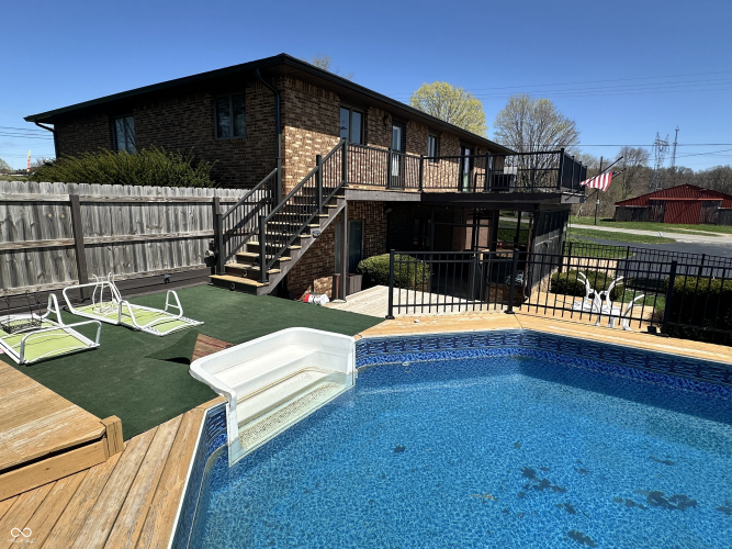 Listing Image 8