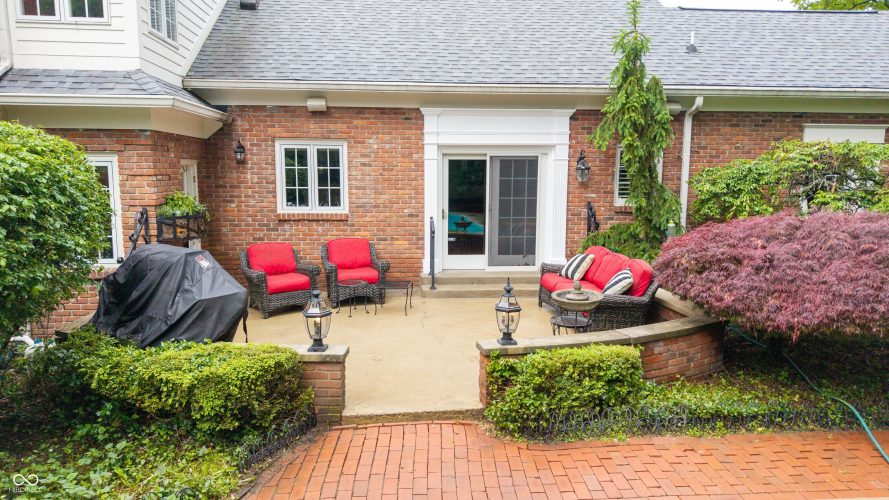 Listing Image 48