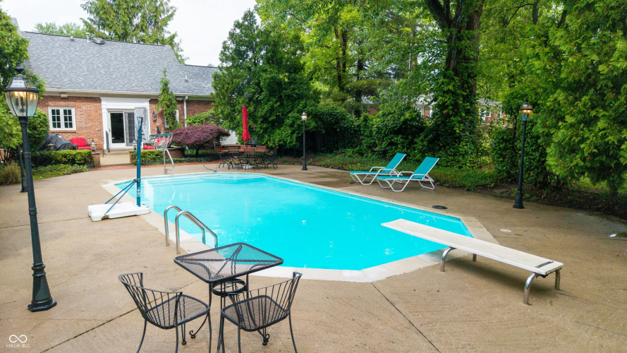 Listing Image 53