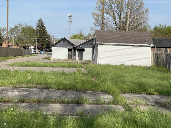 Listing Image 9