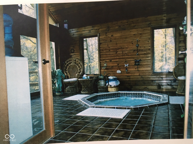 Listing Image 14